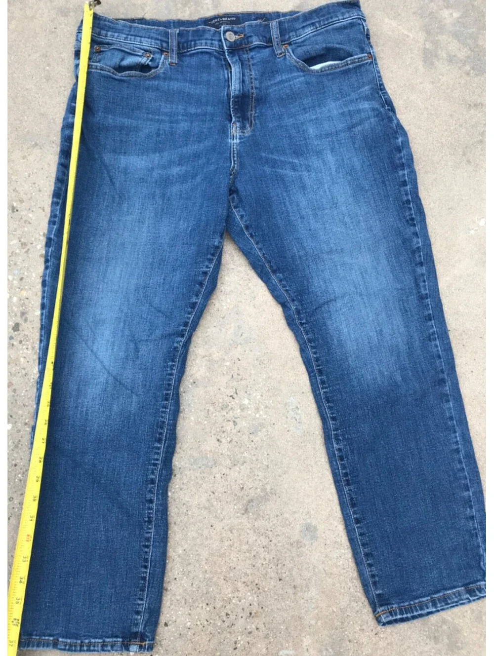 Lucky Brand 410 Athletic Slim Jeans Mens 38x29 Medium Wash Denim Casual Stretch